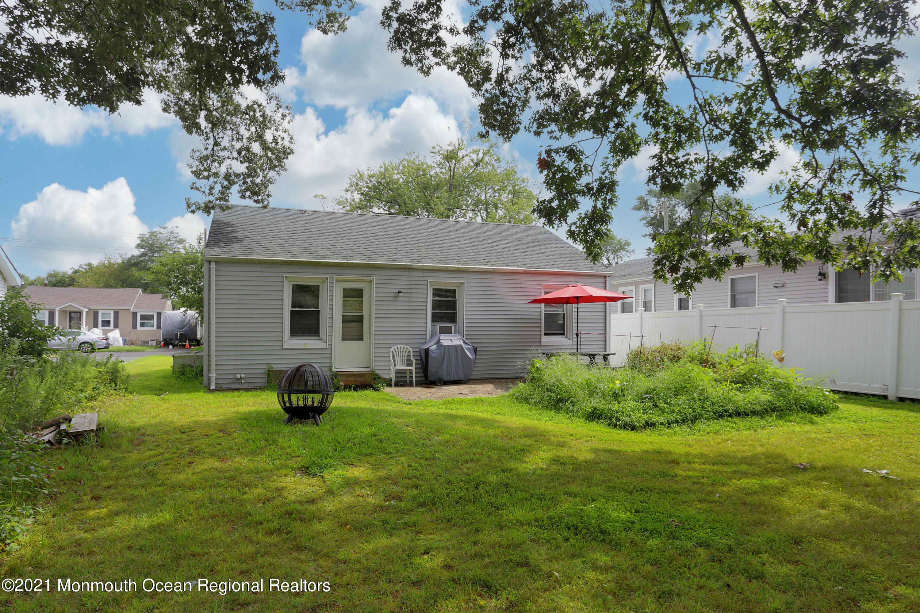 550 George Road Toms River, NJ 08753 - Photo 14 of 18 IMG_3483_4_5_6_7
