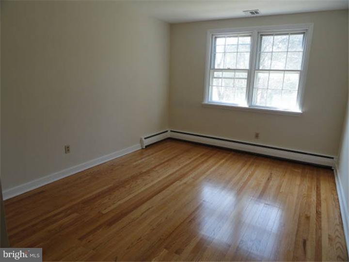 1124 Millbrook Road Berwyn, PA 19312 - Photo 11 of 17 Bedroom 3