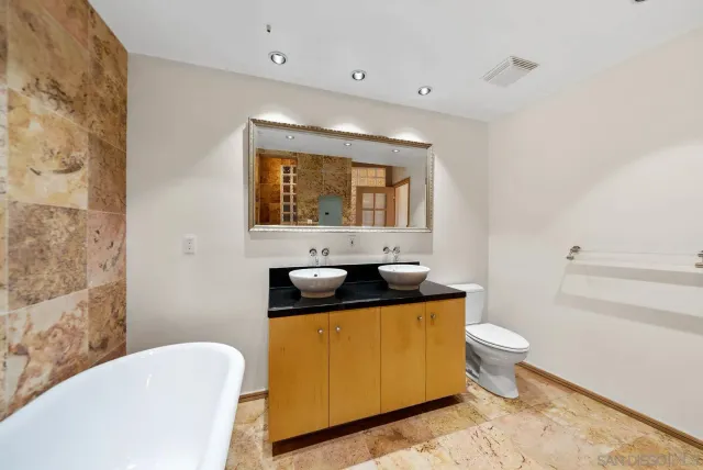 $799,000 | 3940 7th Avenue, Unit 206, San Diego, CA 92103