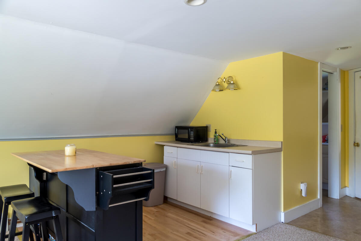 20 Herrick Road Belfast, ME 04915 - Photo 3 of 23 61-Inlaw suite (2 of 4)