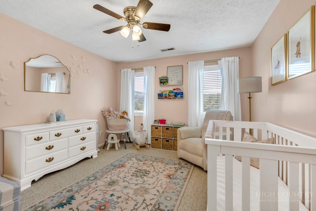 6415 Rhododendron Run Newland, NC 28657 - Photo 21 of 37