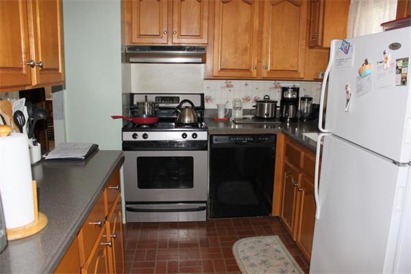 299 Levin Road Rockland, MA 02370 - Photo 4 of 16 Gallery Image 4