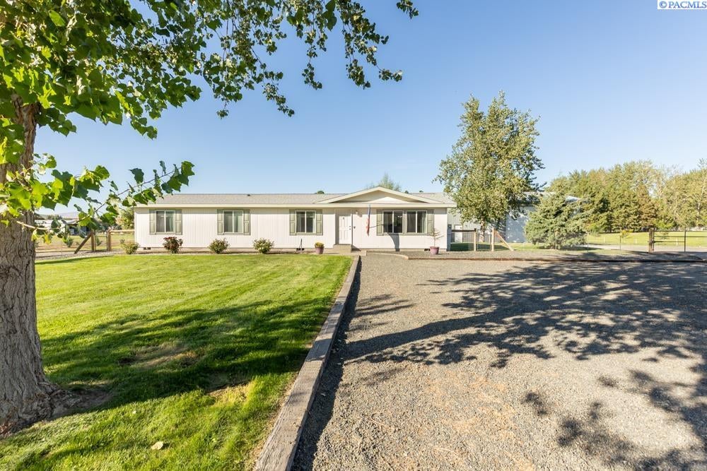 5 Goose Gap Road Benton City, WA 99320 - Photo 2 of 30 Gallery Image 2