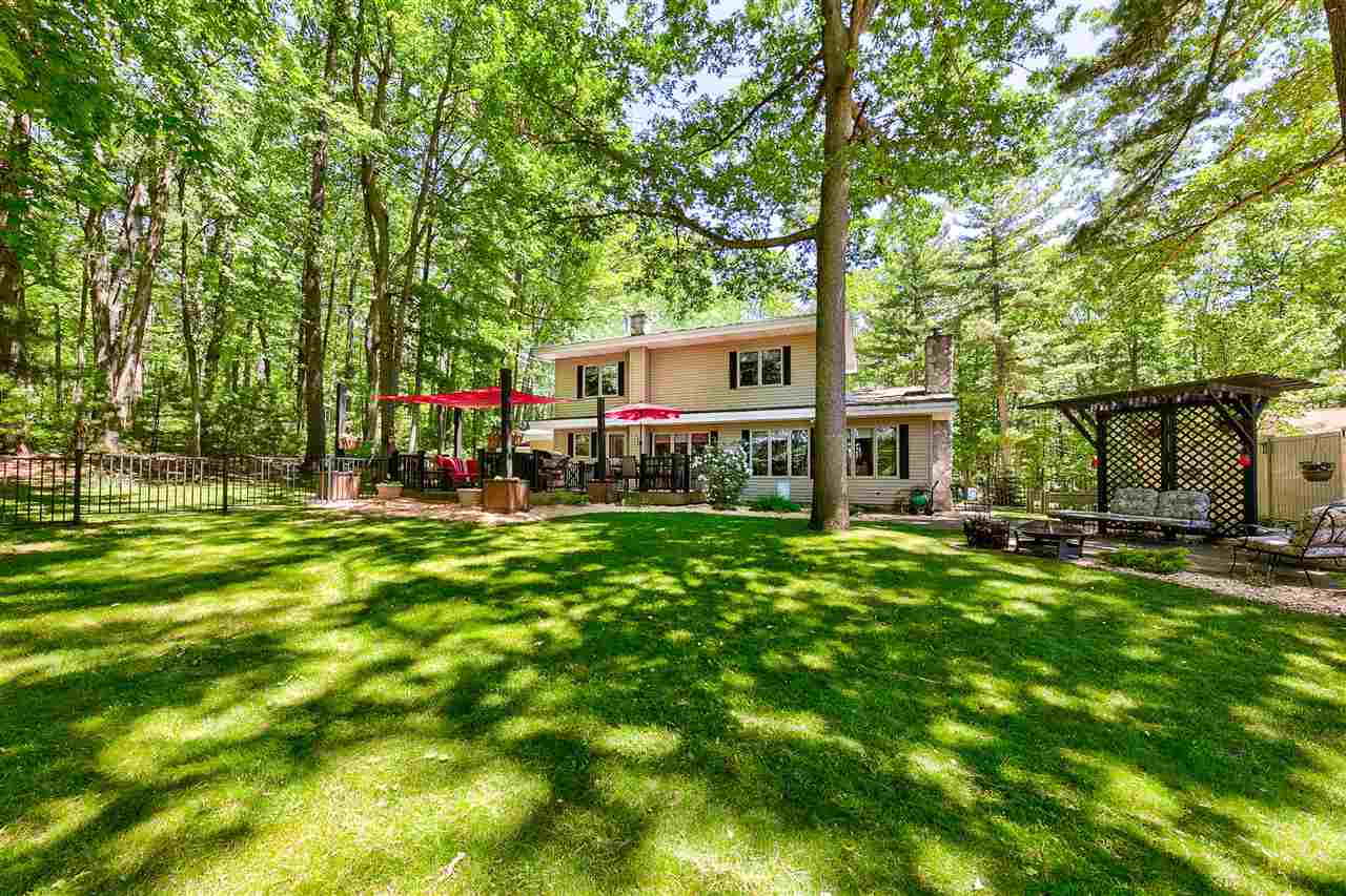 155 High Lake Road Traverse City, MI 49696 - Photo 3 of 46 1876034-2.JPG
