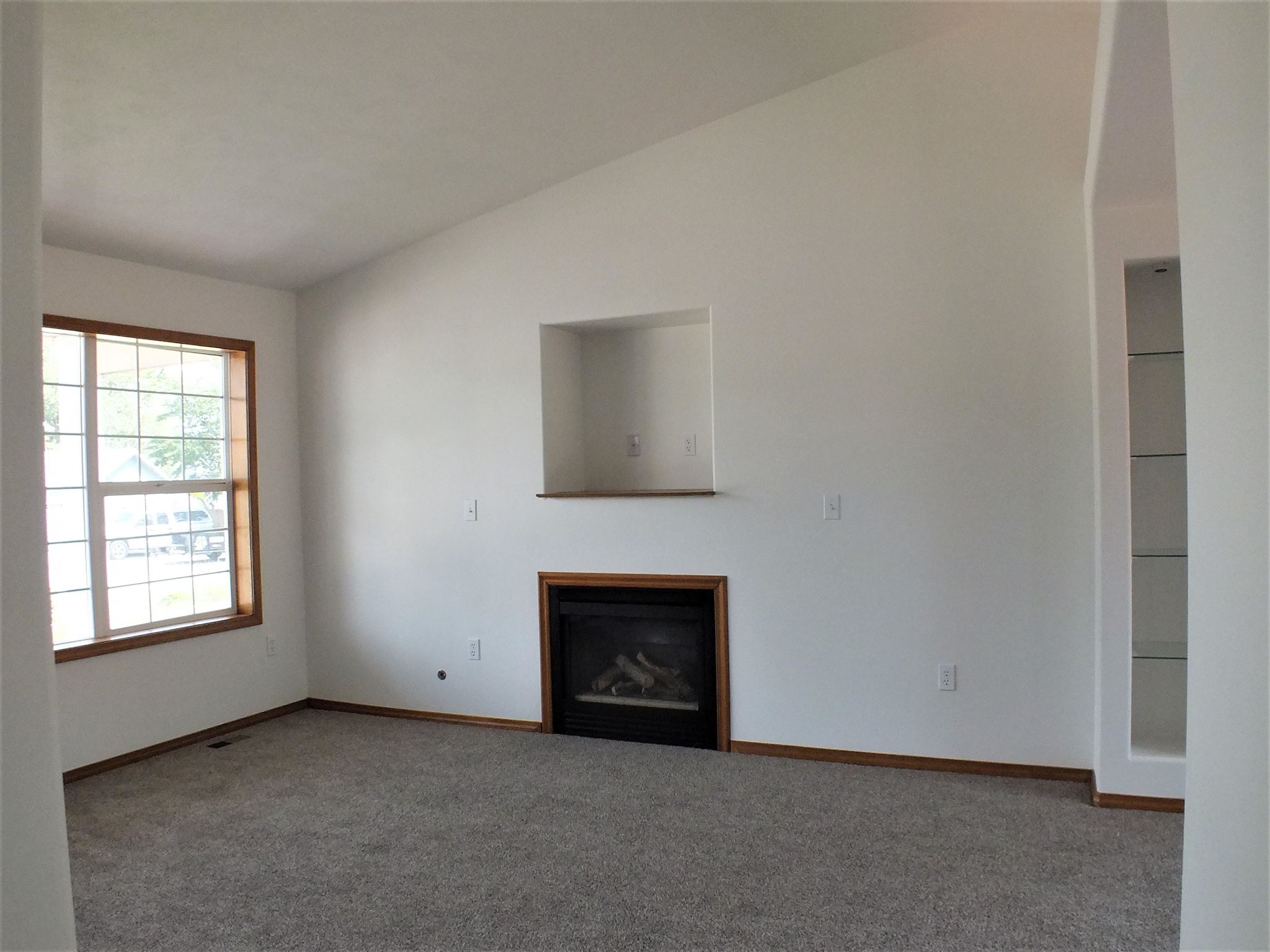4705 North Silas Road Spokane Valley, WA 99216 - Photo 6 of 36