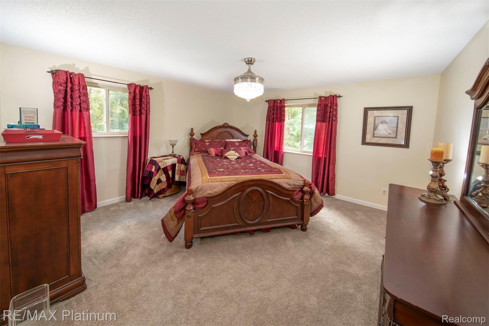542 South Hughes Road Howell, MI 48843 - Photo 8 of 26 Master Suite