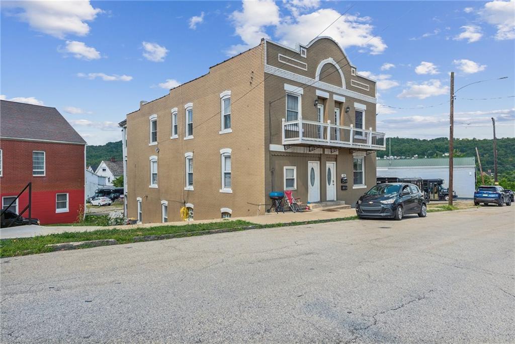 116 10th Street Donora, PA 15033 - Photo 3 of 28