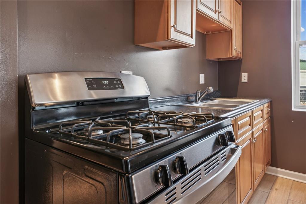 116 10th Street Donora, PA 15033 - Photo 9 of 28