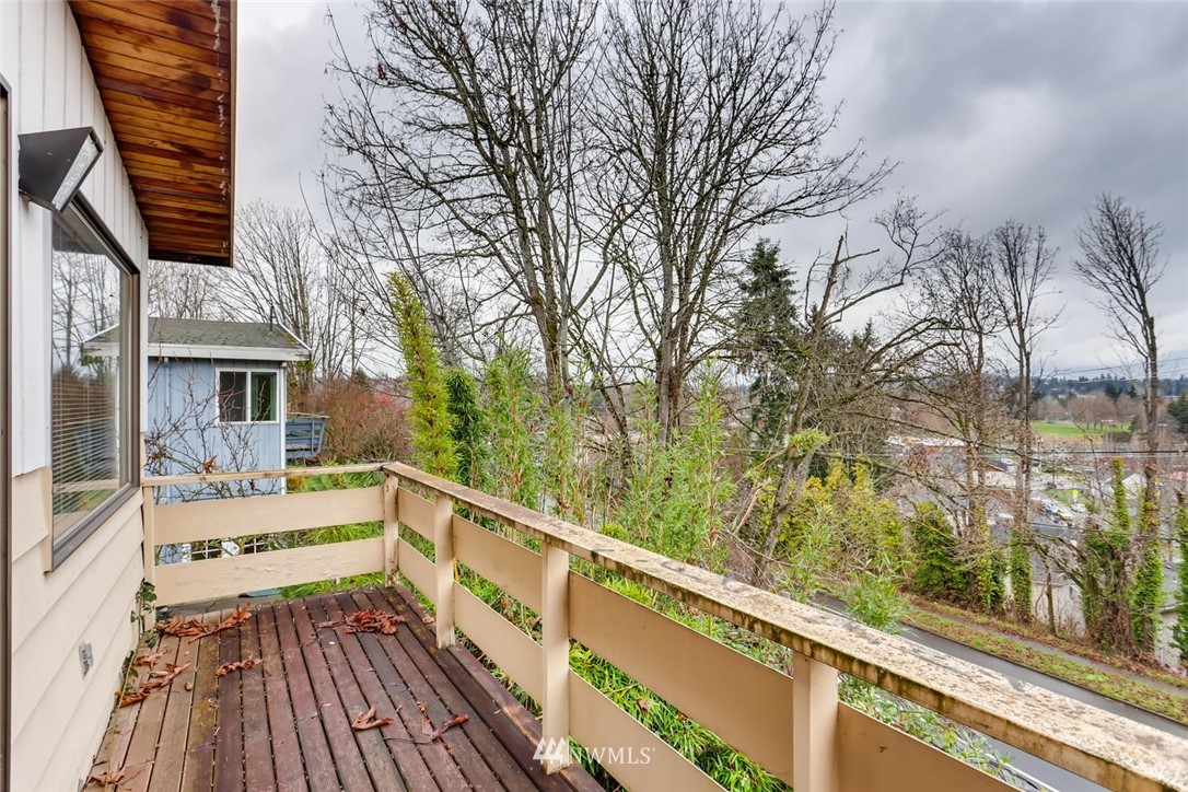 9071 Renton Avenue South Seattle, WA 98118 - Photo 28 of 32 Gallery Image 28
