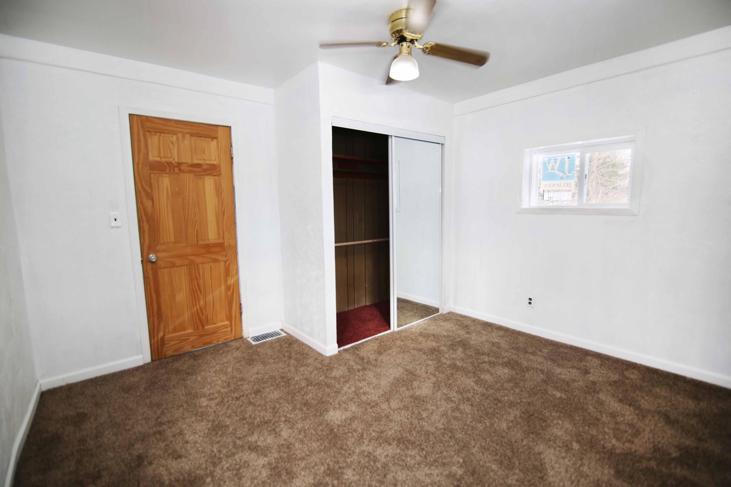 918 South Lincoln Avenue Three Rivers, MI 49093 - Photo 20 of 29 IMG_1675 copy