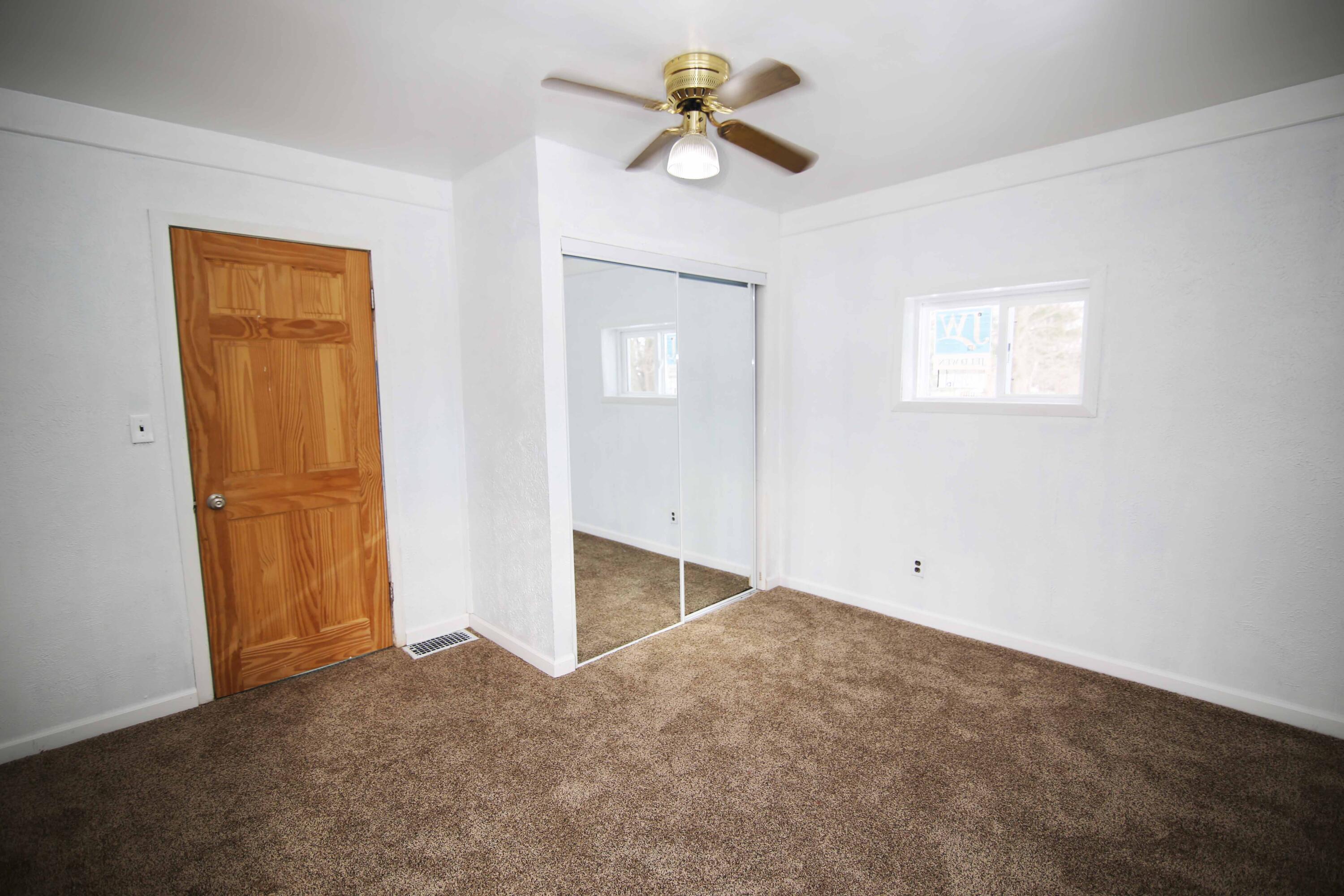 918 South Lincoln Avenue Three Rivers, MI 49093 - Photo 22 of 29 IMG_1680 copy