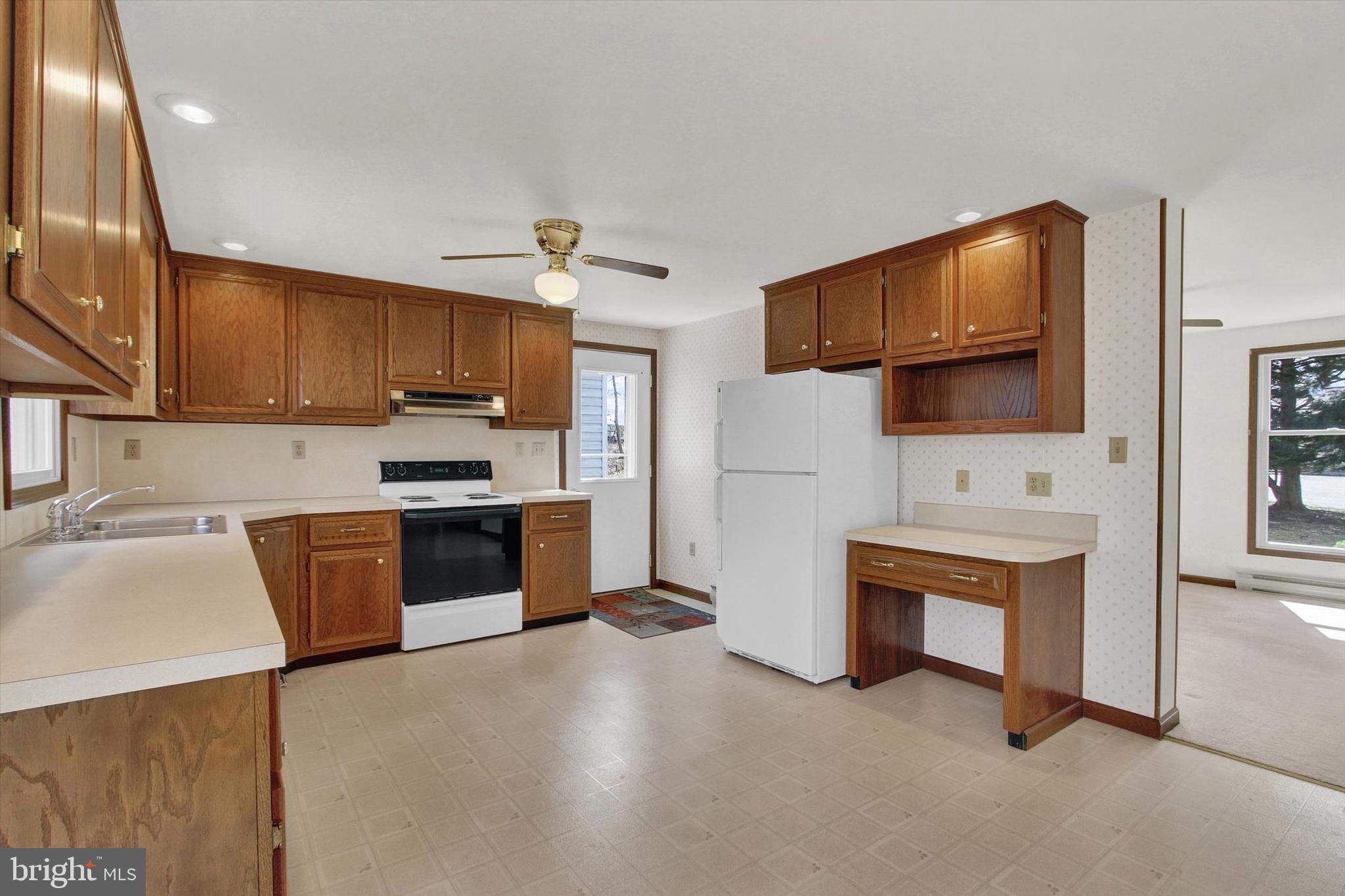 3550 Hampstead Mexico Road Hampstead, MD 21074 - Photo 5 of 34 Kitchen
