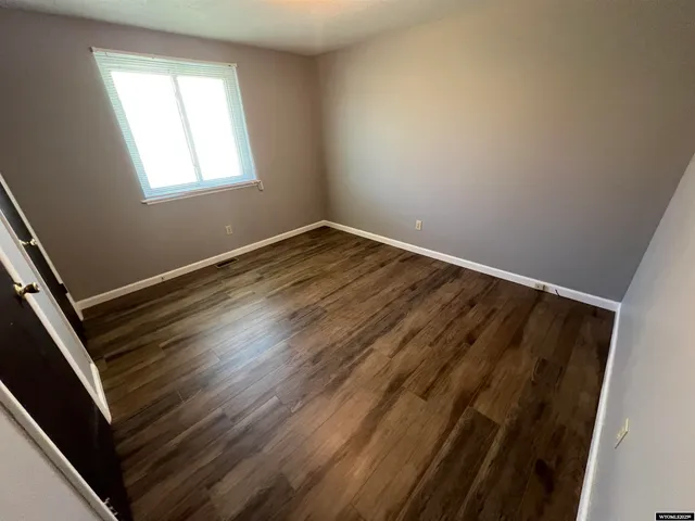 $199,000 | 302 Kinnikinnick Drive, Riverton, WY 82501