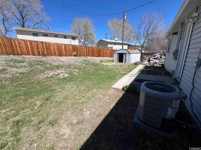 $199,000 | 302 Kinnikinnick Drive, Riverton, WY 82501