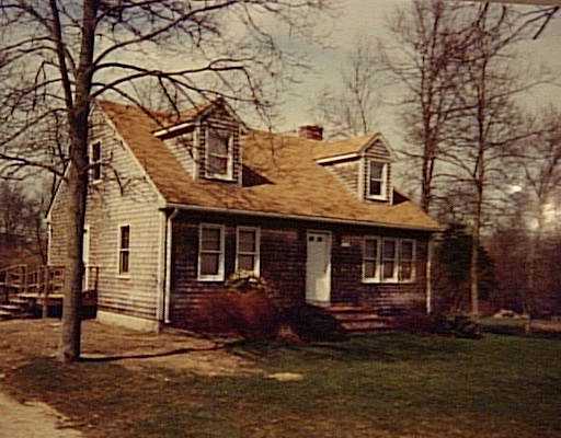 876 E Road Tiverton, RI 02878 - Photo 1 of 1 Exterior Front.