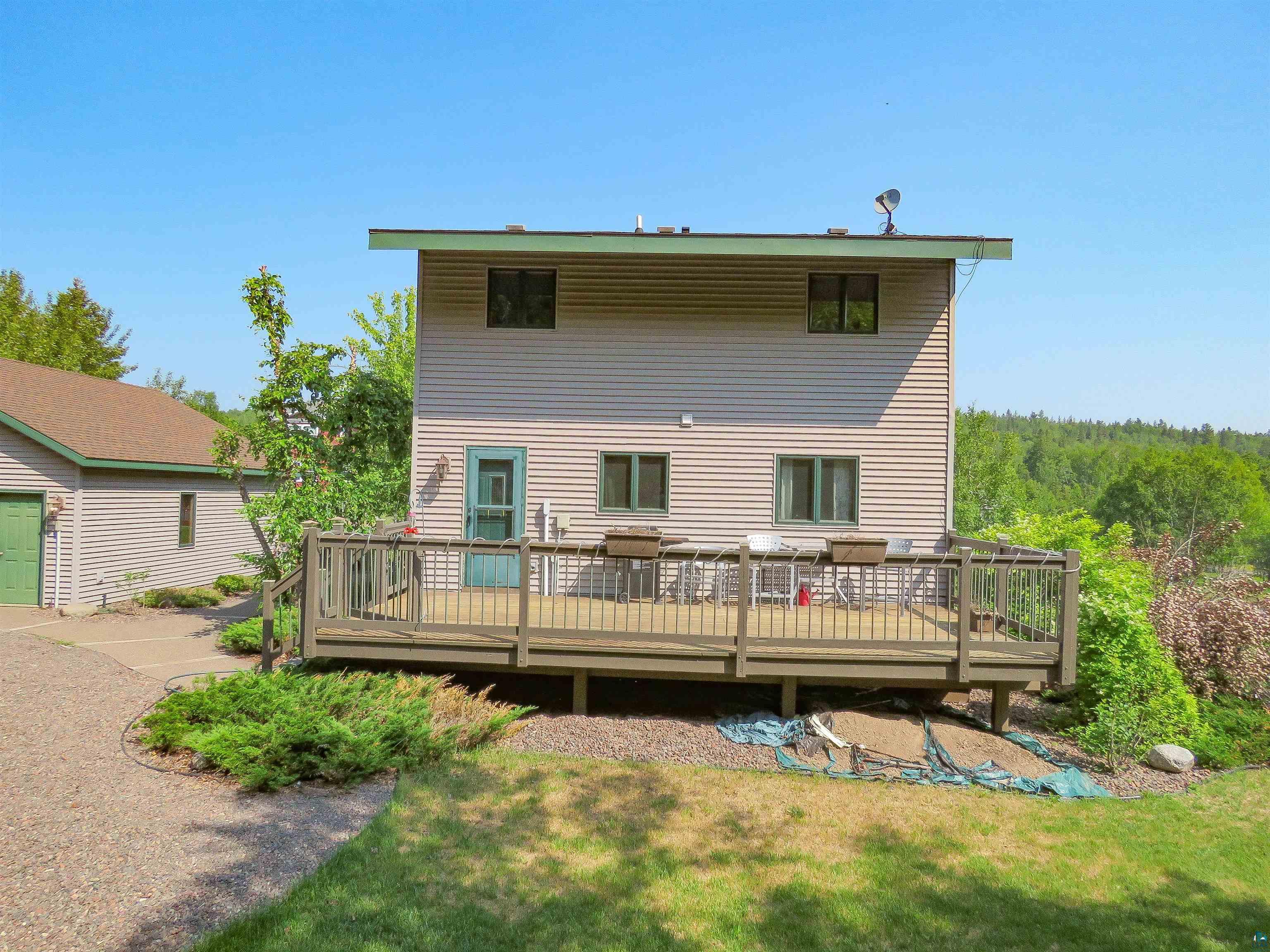 19 Reed Drive Silver Bay, MN 55614 - Photo 5 of 46