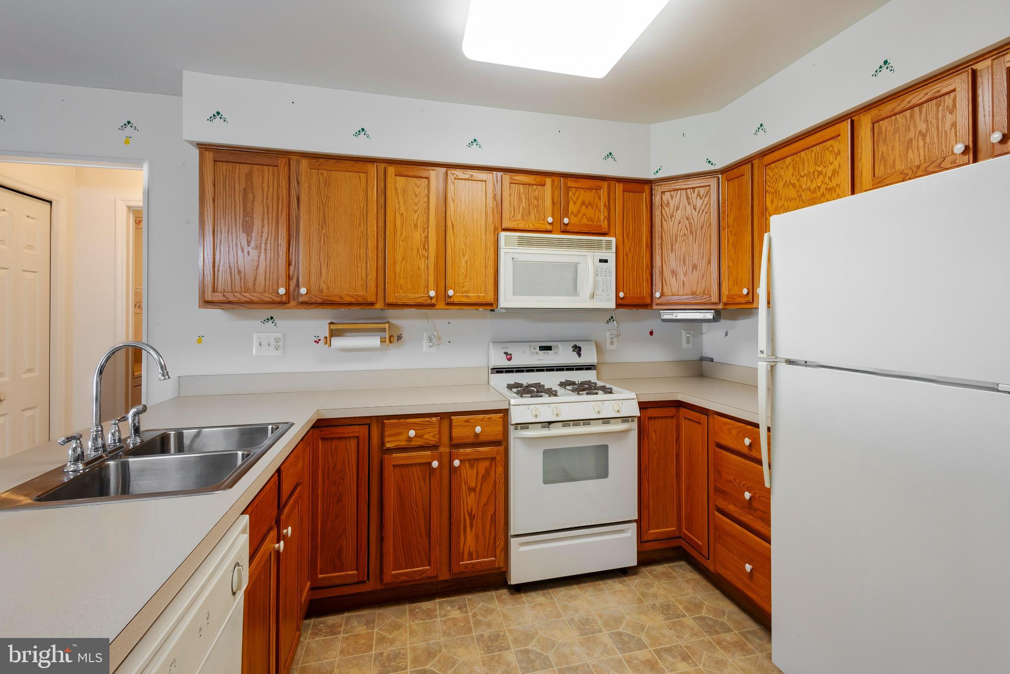 16 Clover Ridge Drive Mickleton, NJ 08056 - Photo 8 of 29