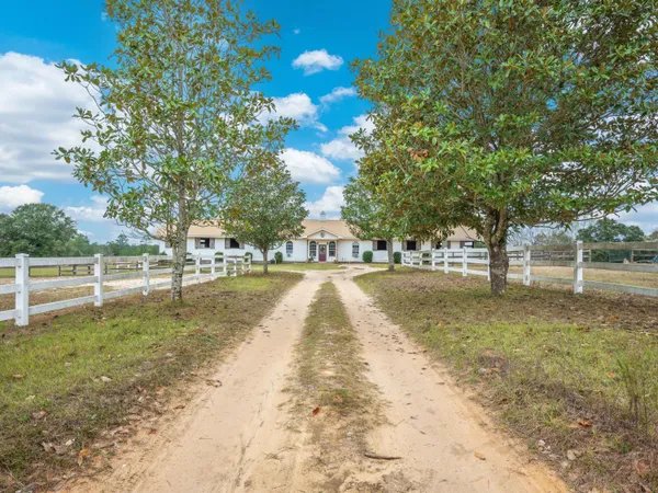 $10,900,000 | 5020 Arena Road, Crestview, FL 32536