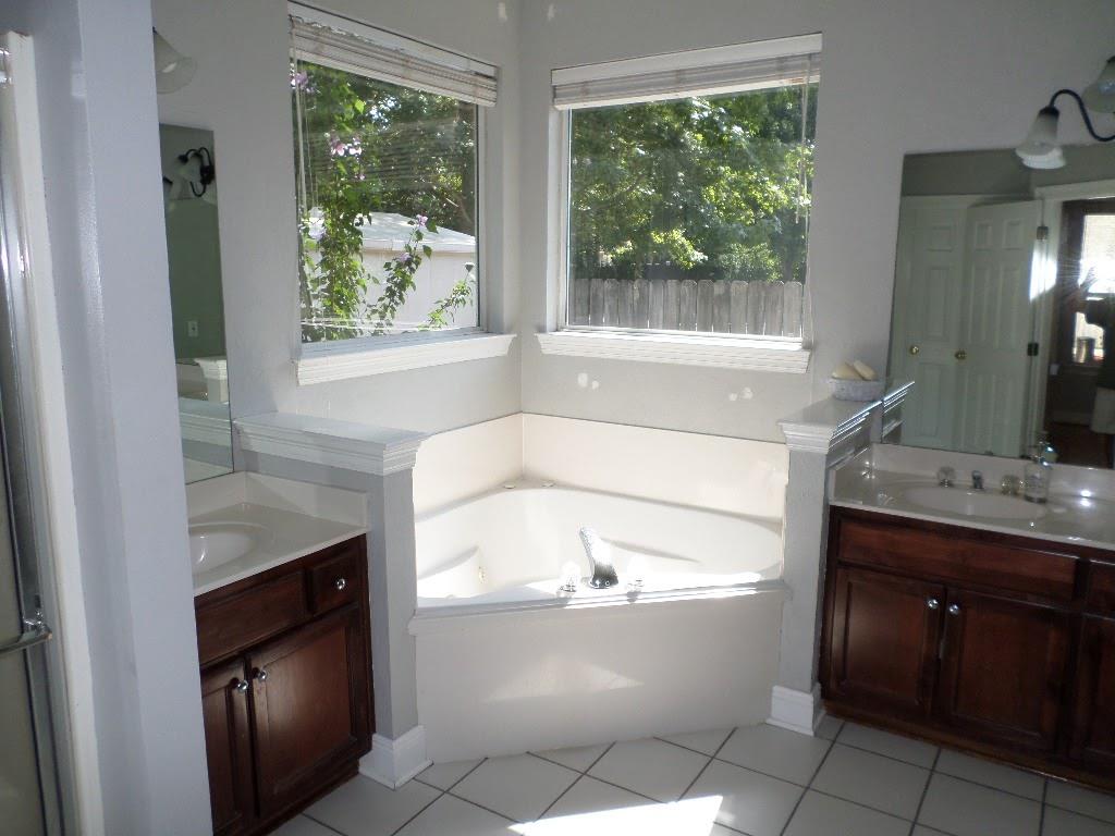 2114 Ridge Court Mandeville, LA 70448 - Photo 13 of 18 Gallery Image 13