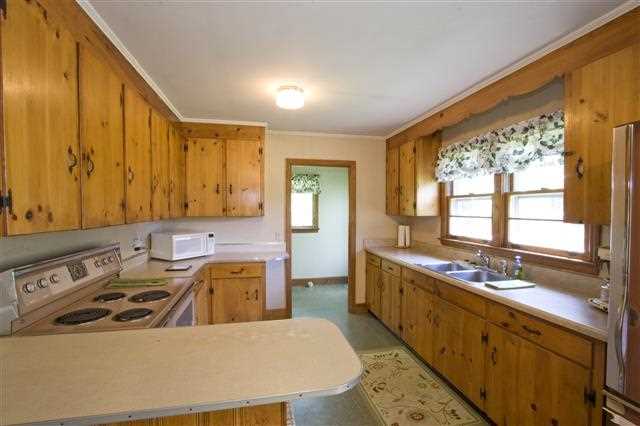 1502 Harris Bridge Road Anderson, SC 29621 - Photo 8 of 20