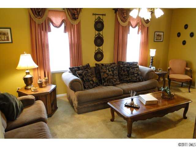 2317 Heavner Road Lincolnton, NC 28092 - Photo 4 of 14 Gallery Image 4