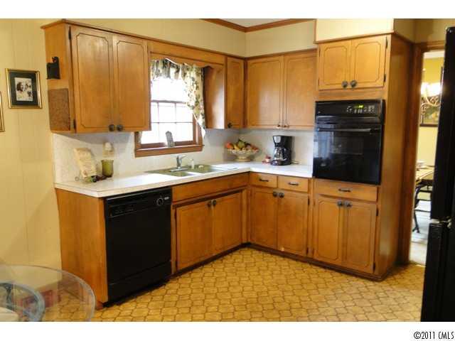 2317 Heavner Road Lincolnton, NC 28092 - Photo 7 of 14 Gallery Image 7