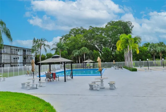 an empty room that has a window