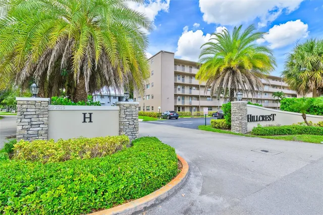 $124,900 | 1201 Hillcrest Court, Unit 204, Hollywood, FL 33021