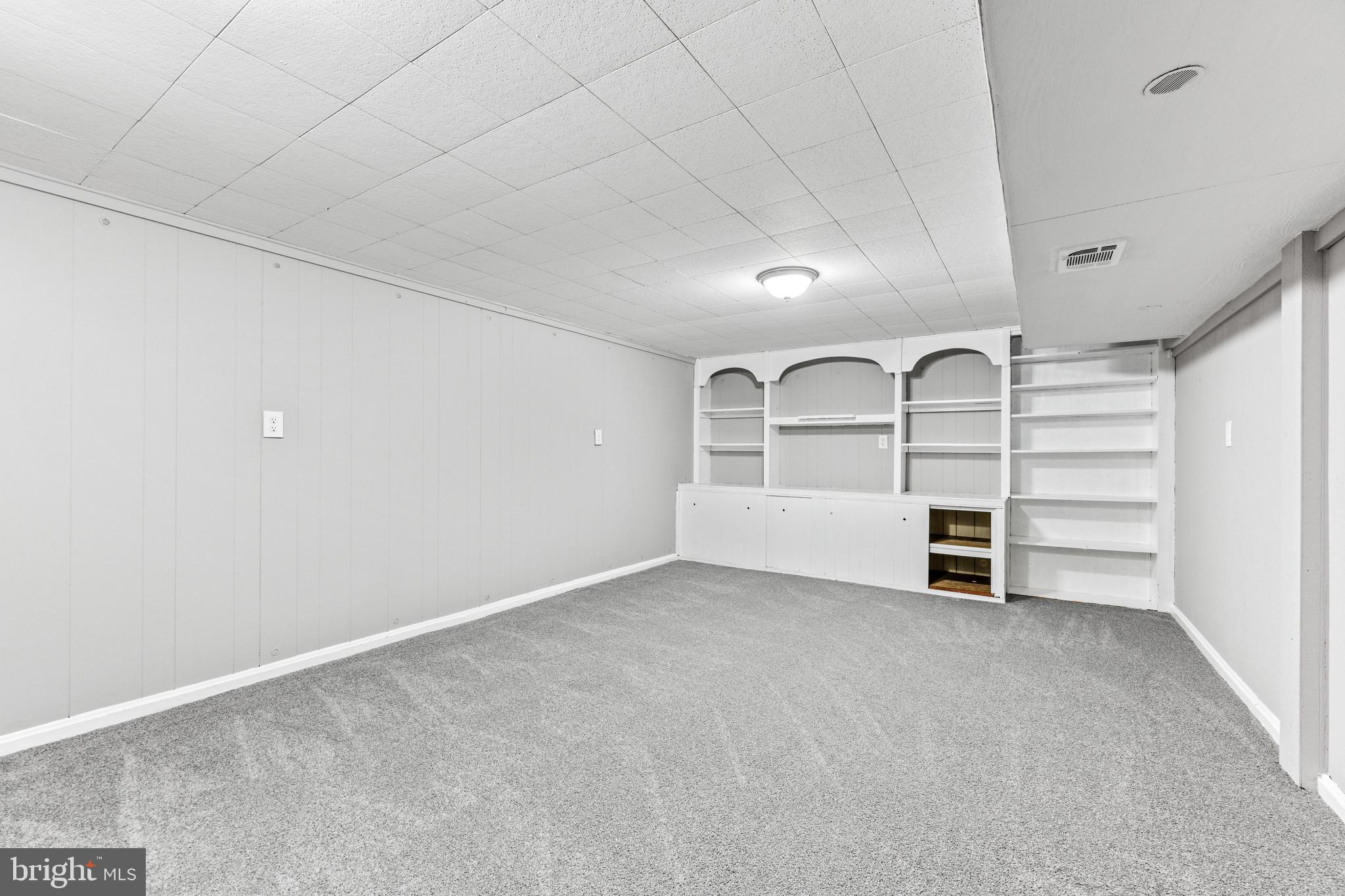 271 Hickory Point Road Pasadena, MD 21122 - Photo 27 of 42 Gallery Image 27