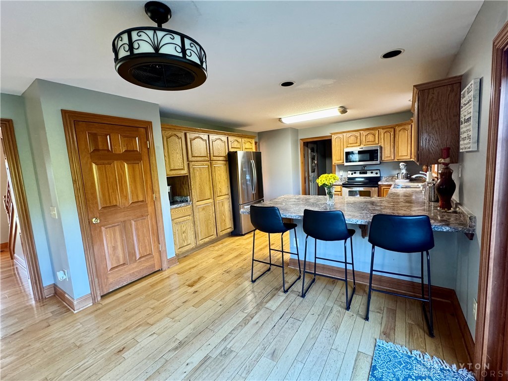 6421 Moorefield Road Springfield, OH 45502 - Photo 26 of 62