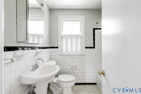 $439,000 | 1908 Hillcrest Circle, Richmond, VA 23225