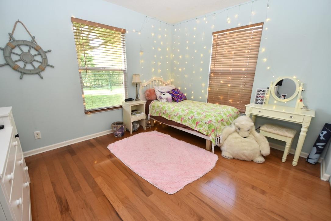 2453 Southwest Riviera Road Stuart, FL 34997 - Photo 30 of 70 Guest Bedroom