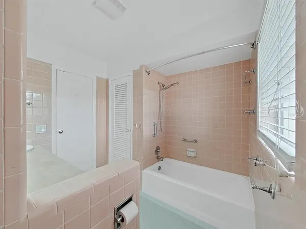 $3,750 | 1701 Laurie Lane, Belleair, FL 33756