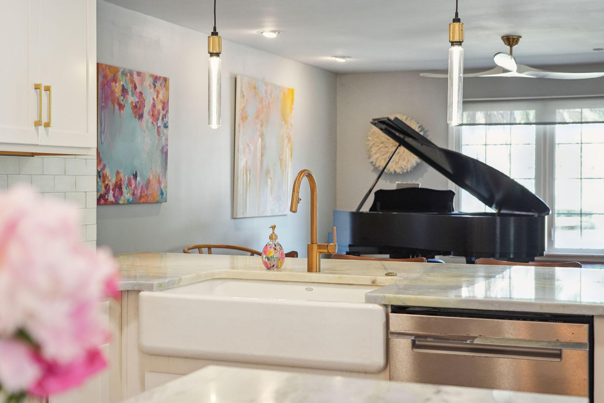 980 Cottingham Drive Mount Pleasant, SC 29464 - Photo 14 of 49 980CottinghamDr-KeenEyeMarketing-016