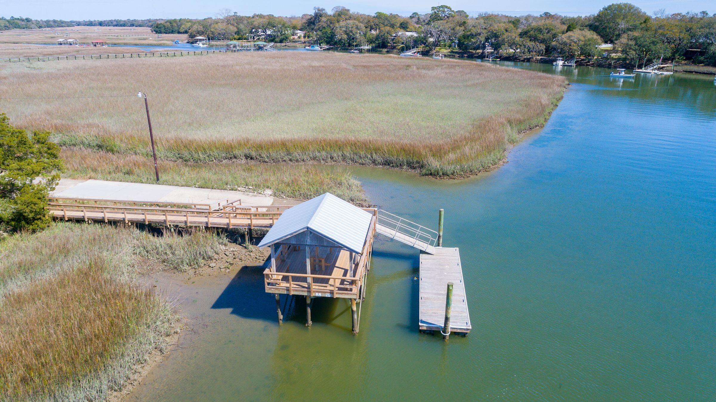 980 Cottingham Drive Mount Pleasant, SC 29464 - Photo 4 of 49 CooperEstates-KeenEyeMarketing-01