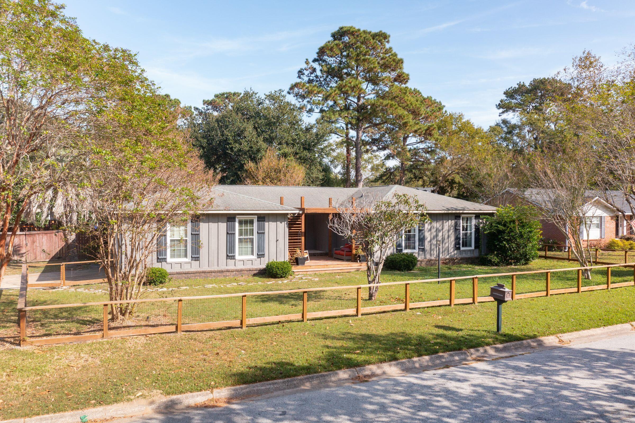 980 Cottingham Drive Mount Pleasant, SC 29464 - Photo 46 of 49 980CottinghamDr-KeenEyeMarketing-057