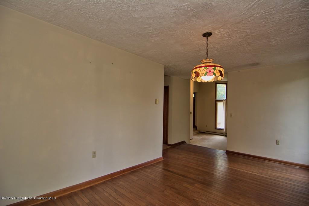 311 T Rt 351 Moscow, PA 18444 - Photo 16 of 30 Gallery Image 16