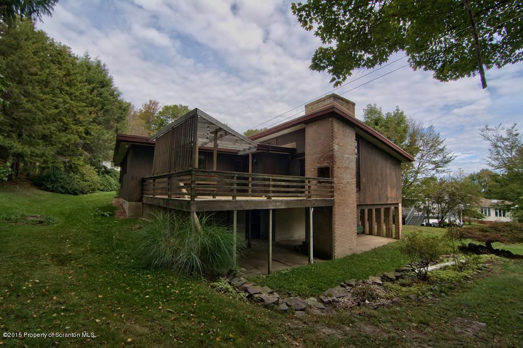311 T Rt 351 Moscow, PA 18444 - Photo 6 of 30 Gallery Image 6