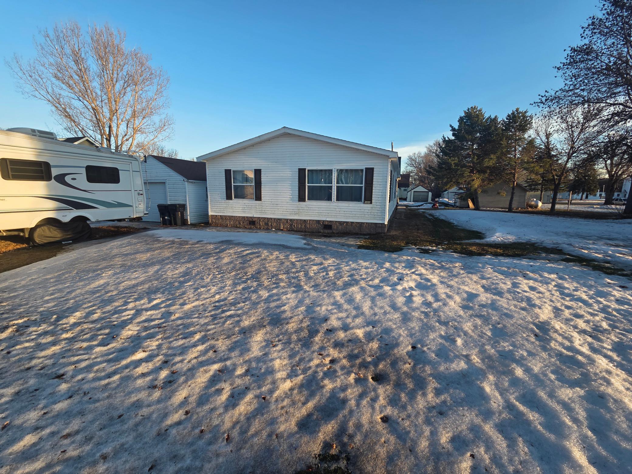 204 4th Street Donnelly, MN 56235 - Photo 5 of 27