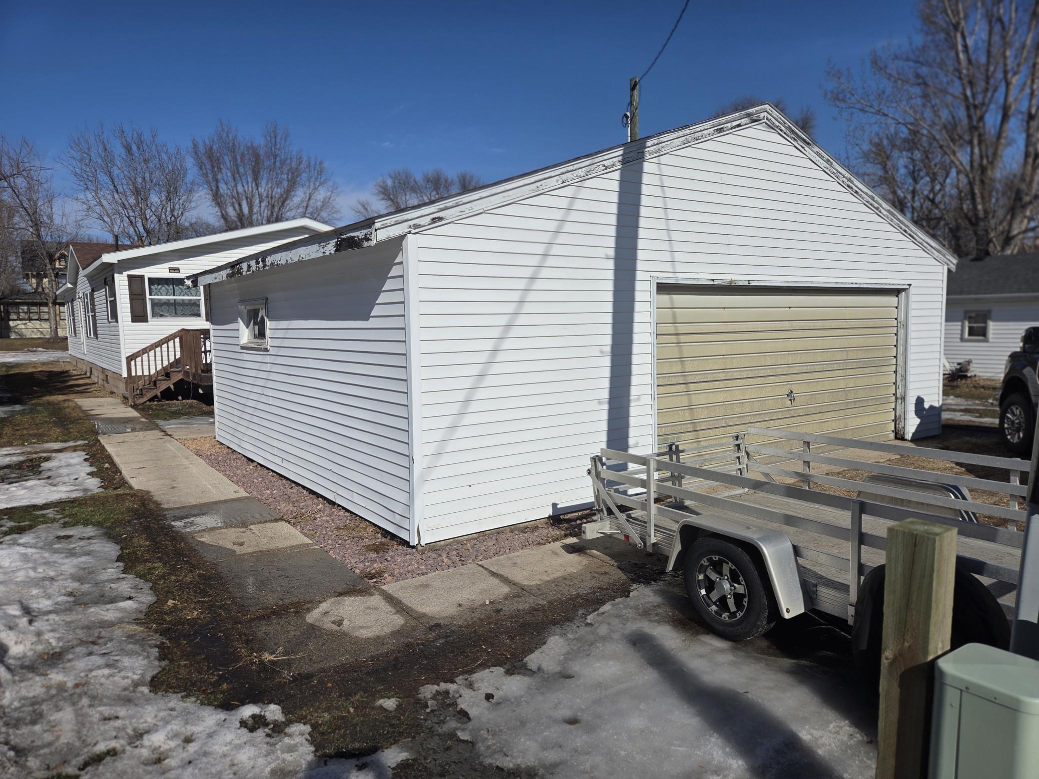 204 4th Street Donnelly, MN 56235 - Photo 9 of 27