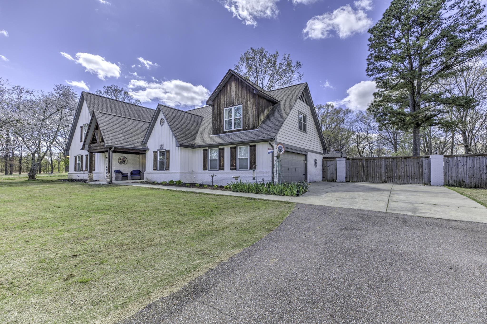4501 Oak Road Bartlett, TN 38002 - Photo 3 of 40 Gallery Image 3
