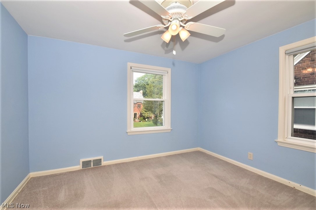 2407 Eardley Road Cleveland, OH 44118 - Photo 27 of 35 Gallery Image 27
