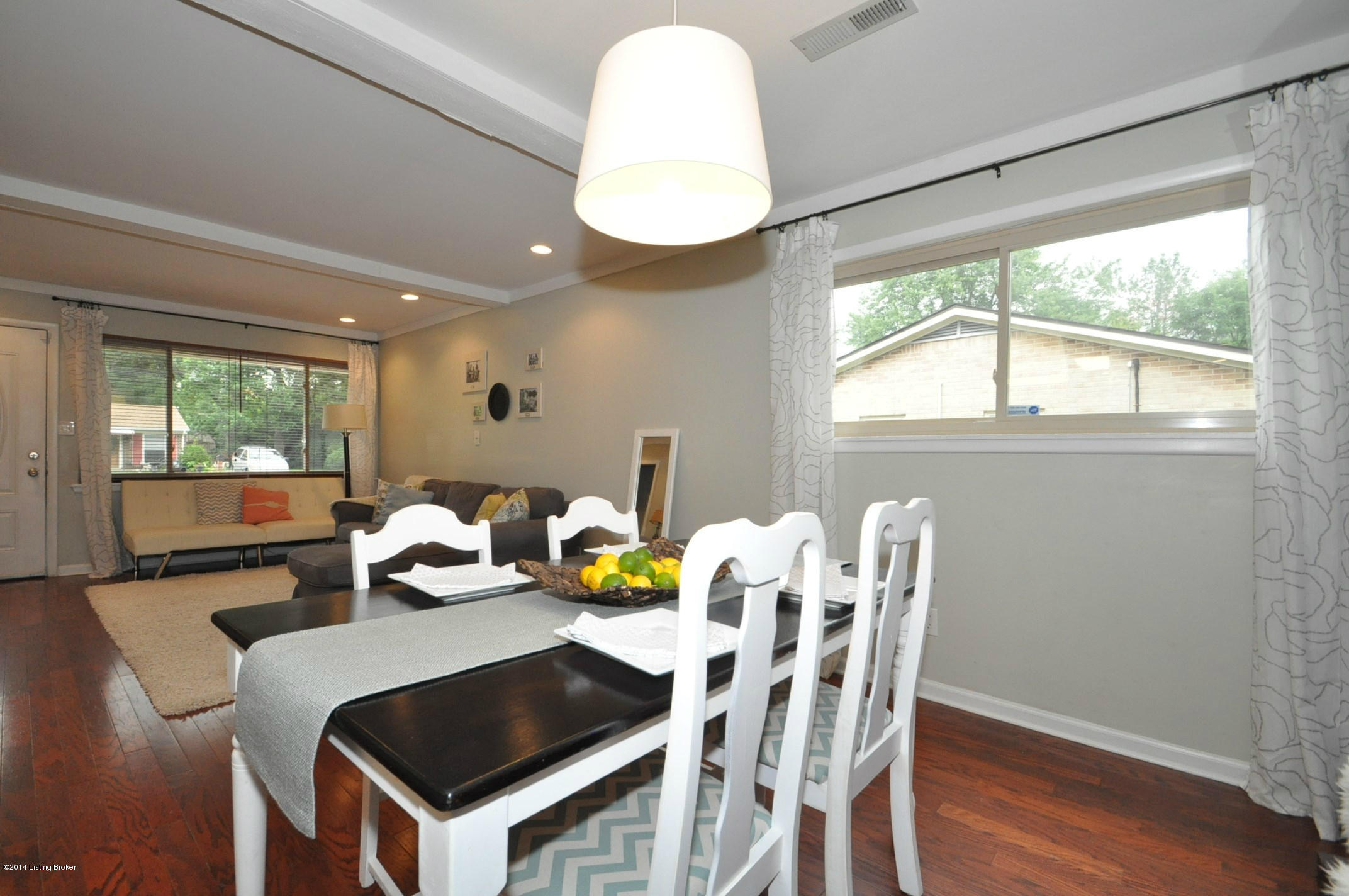 7712 Rochelle Road Louisville, KY 40228 - Photo 6 of 23 Dining Area