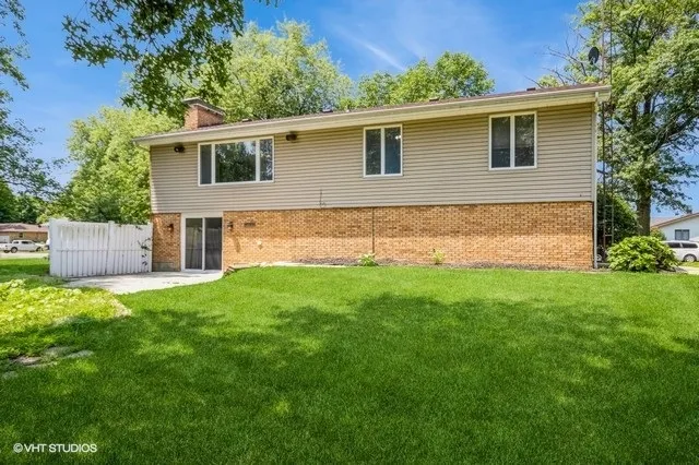 $217,000 | 504 Brookview Drive, Farmer City, IL 61842