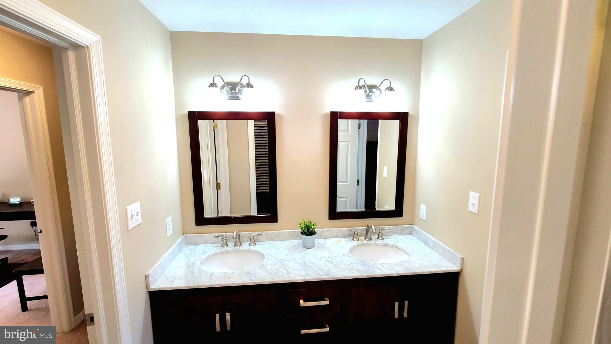 45 Stonegate Road Quakertown, PA 18951 - Photo 15 of 18 Upgraded Hall Bath with Double Bowl Sinks!