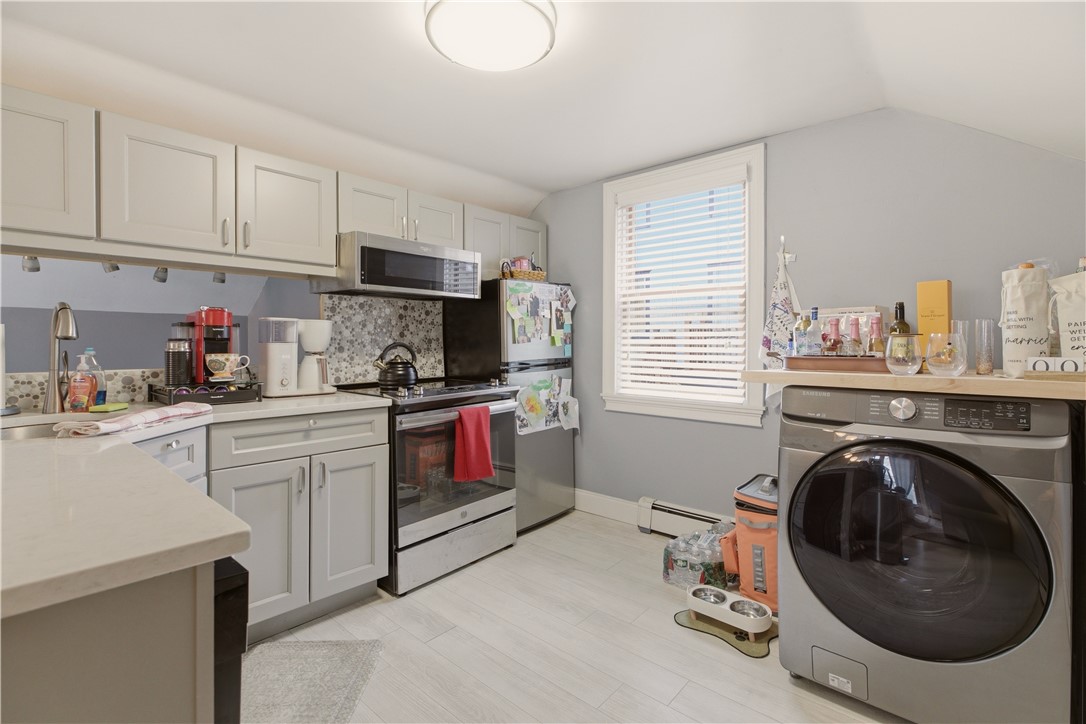 9 Bacheller Street Newport, RI 02840 - Photo 9 of 24