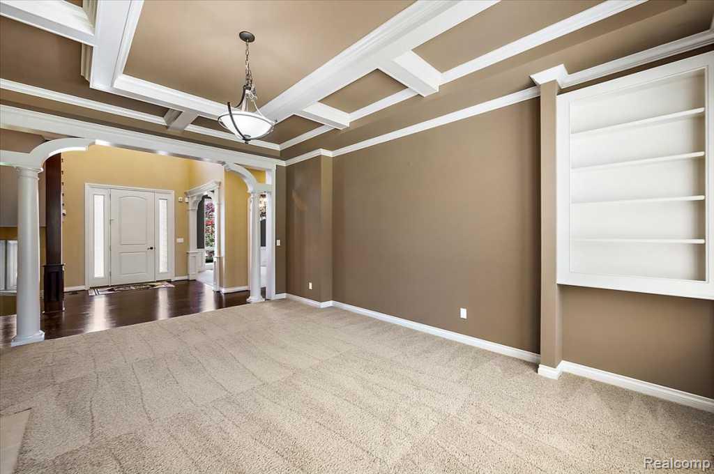 2885 Ambleside Court Rochester, MI 48306 - Photo 15 of 48