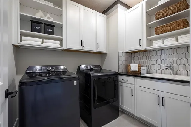 a view of a house with backyard porch and patio