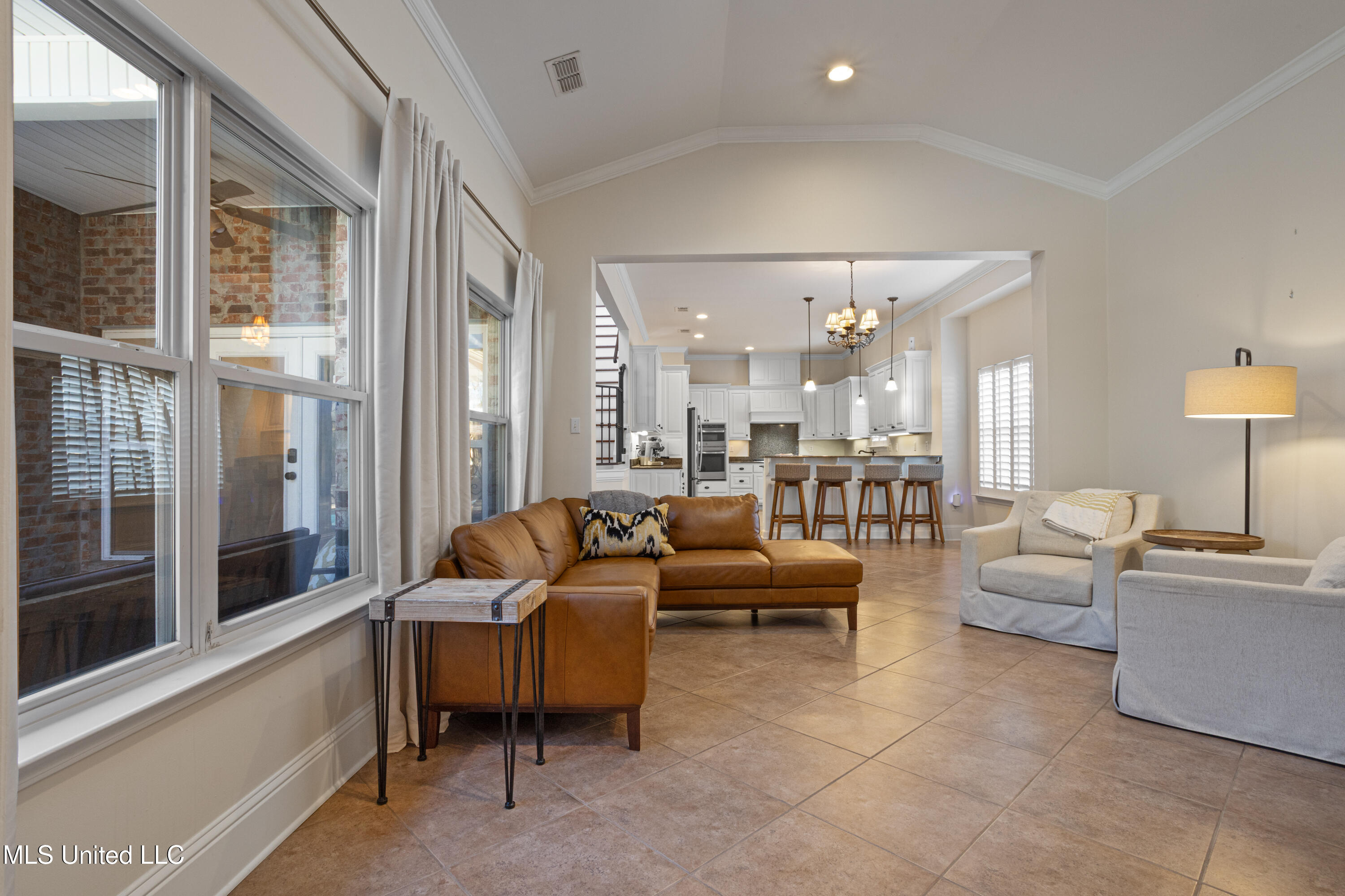 6305 Silverleaf Drive Ocean Springs, MS 39564 - Photo 25 of 88 0010