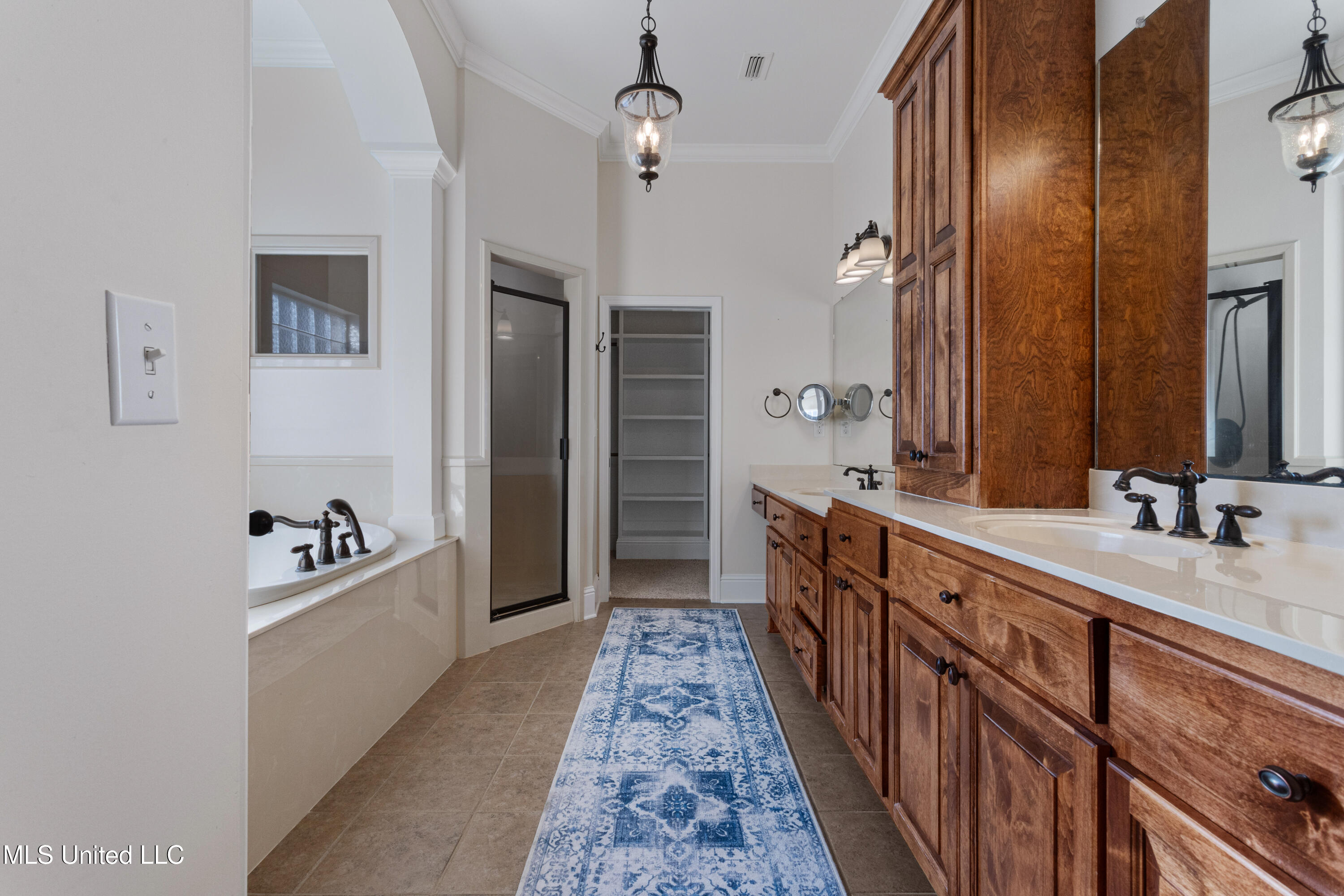 6305 Silverleaf Drive Ocean Springs, MS 39564 - Photo 29 of 88 0031